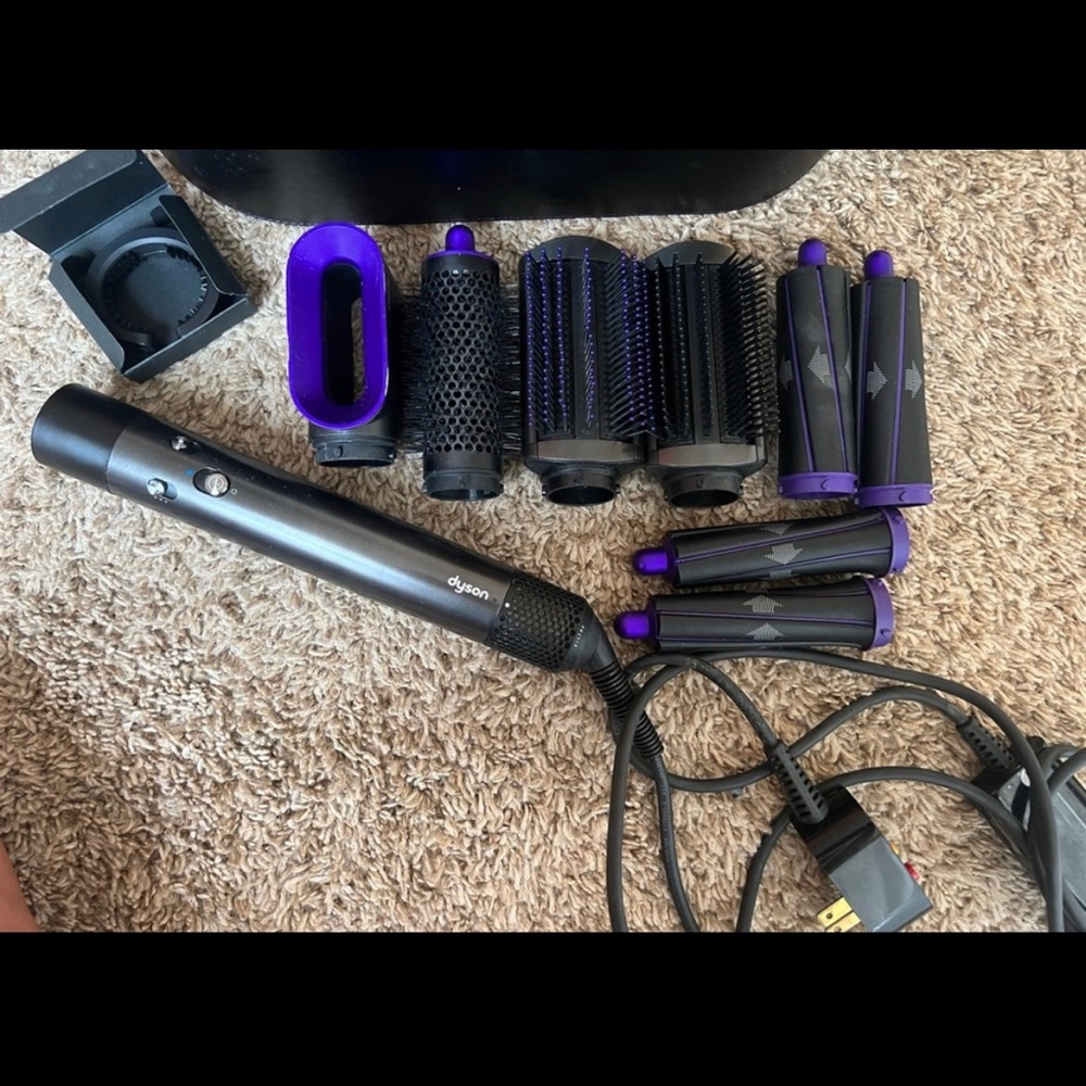 Dyson air wrap
